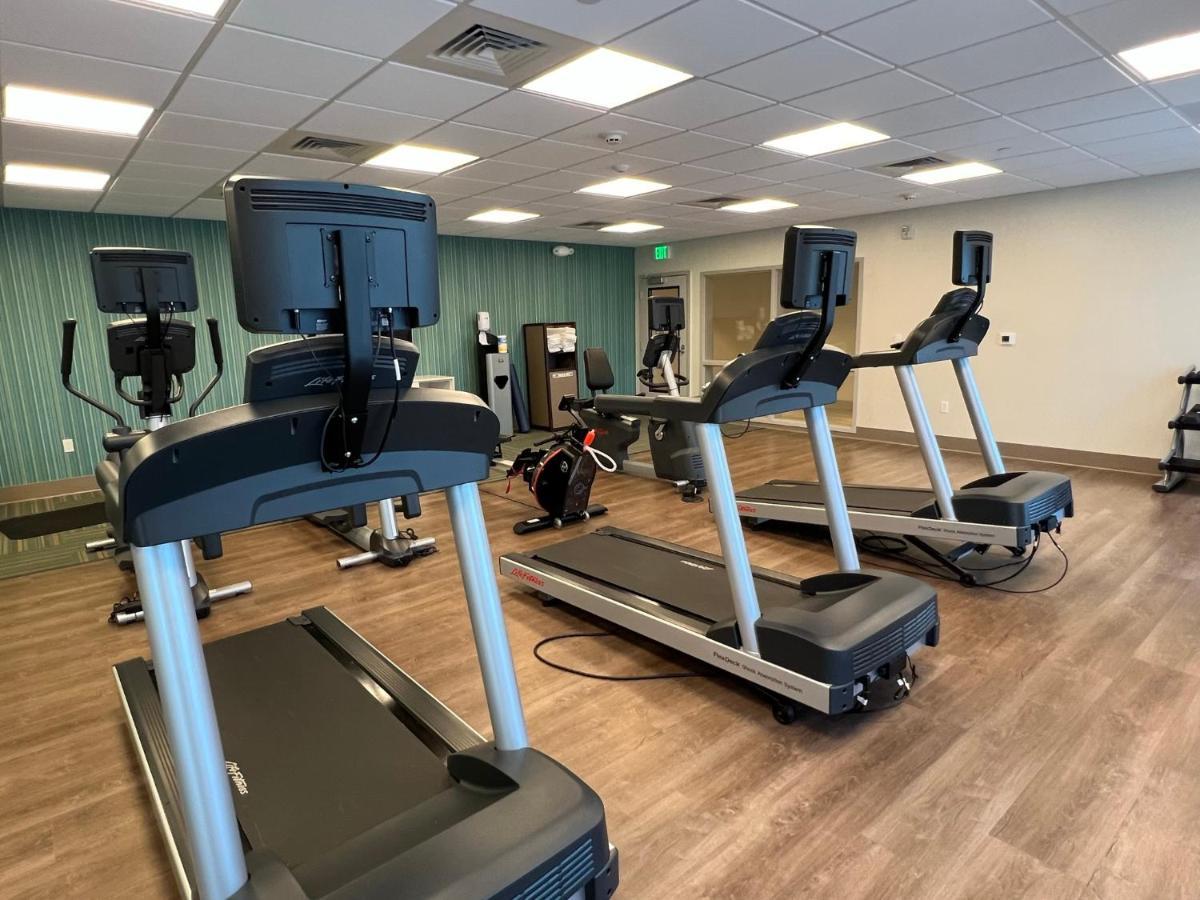 Holiday Inn Express & Suites - Ukiah By Ihg Ngoại thất bức ảnh