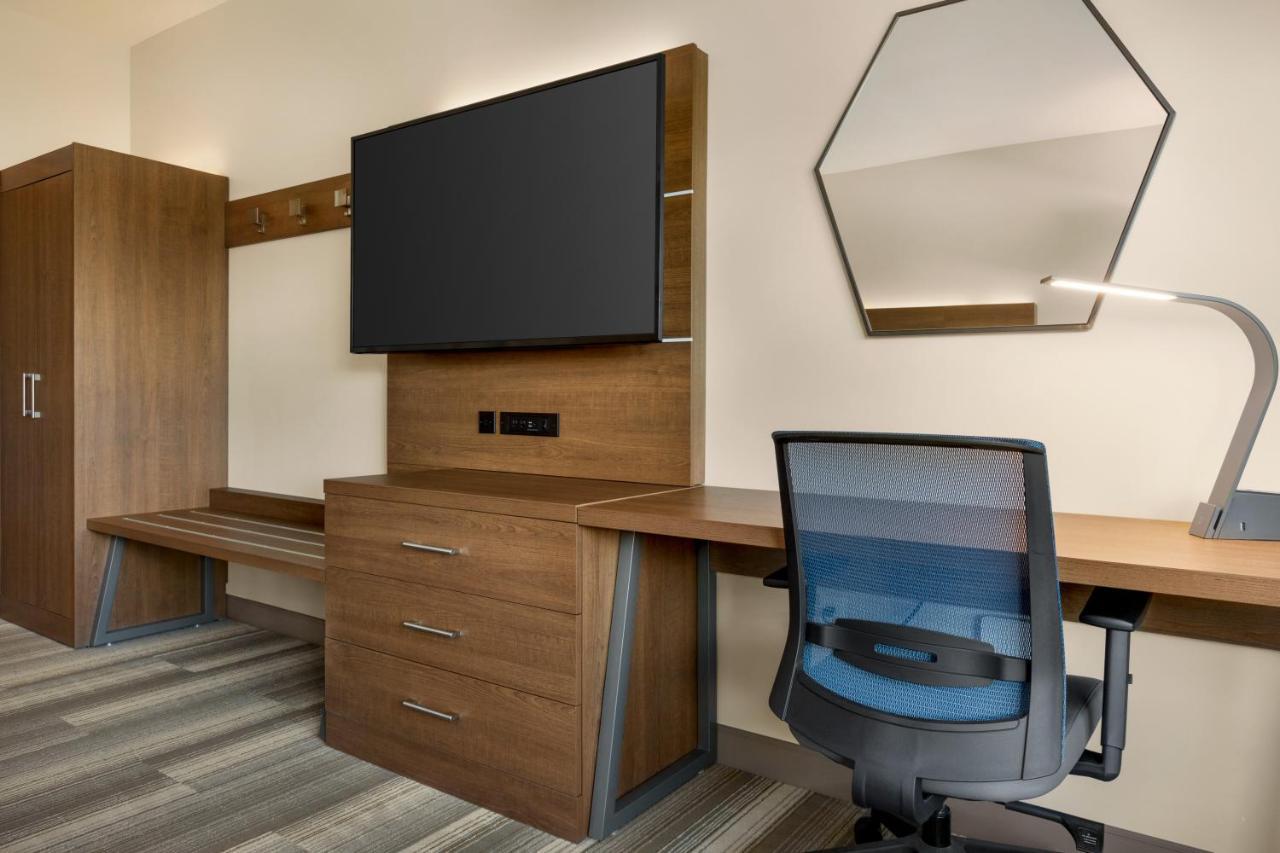 Holiday Inn Express & Suites - Ukiah By Ihg Ngoại thất bức ảnh