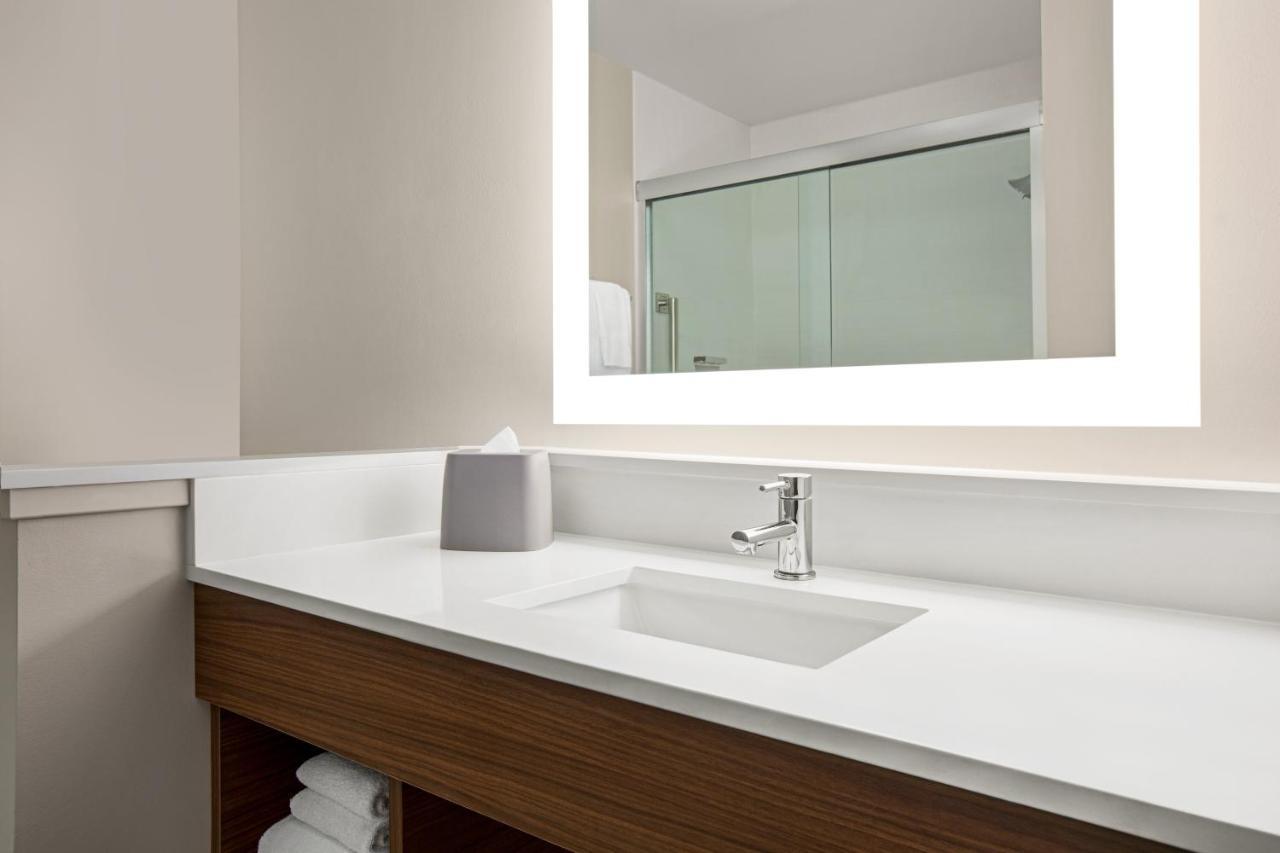 Holiday Inn Express & Suites - Ukiah By Ihg Ngoại thất bức ảnh