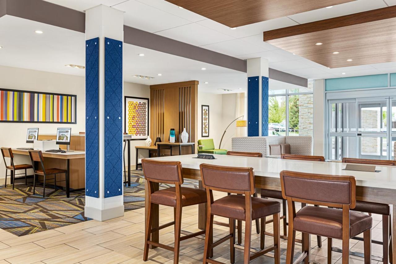 Holiday Inn Express & Suites - Ukiah By Ihg Ngoại thất bức ảnh